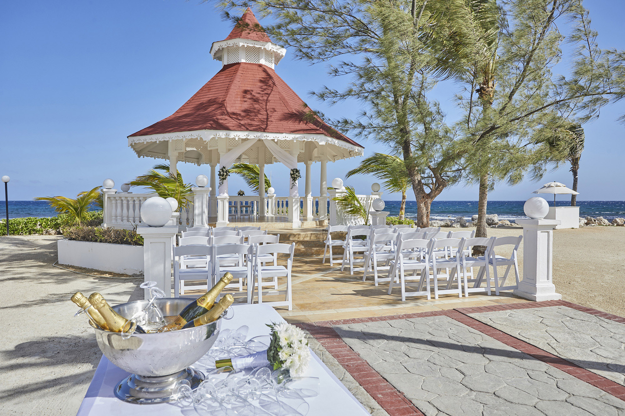Book your wedding day in Bahia Principe Grand Jamaica